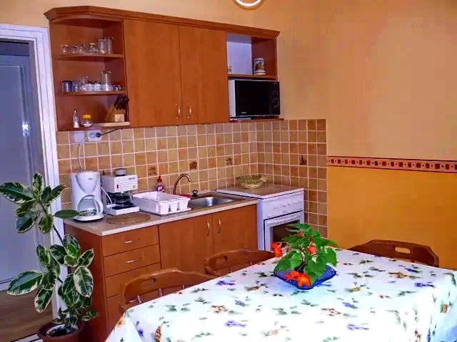 Bogács Szállás | Üdülőfalu (K0815-3) A kép szerzői jogvédelem alatt állhat. Javasolt a kapcsolatfelvétel a jog tulajdonossal.