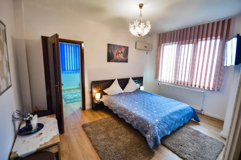 Déva Szállás | Motel (K0574-7) A kép szerzői jogvédelem alatt állhat. Javasolt a kapcsolatfelvétel a jog tulajdonossal.