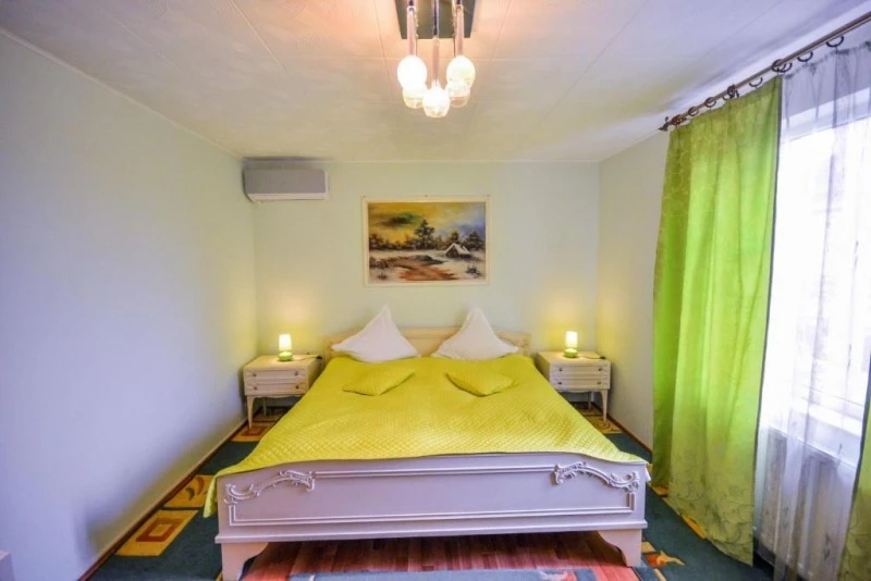 Déva Szállás | Motel (K0574-28) A kép szerzői jogvédelem alatt állhat. Javasolt a kapcsolatfelvétel a jog tulajdonossal.