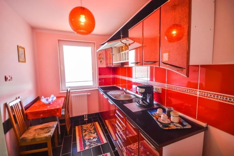 Déva Szállás | Motel (K0574-36) A kép szerzői jogvédelem alatt állhat. Javasolt a kapcsolatfelvétel a jog tulajdonossal.