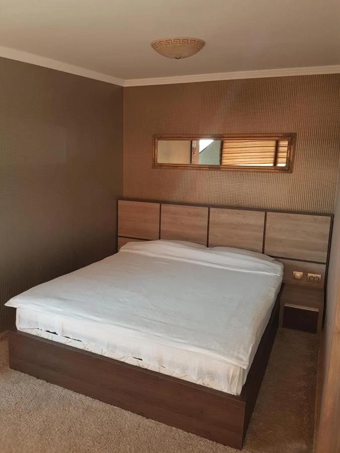 Târgu Mureș Cazare | Motel (K0132-11) Imaginea poate fi supusă drepturilor de autor. Se recomandă contactarea titularului drepturilor.