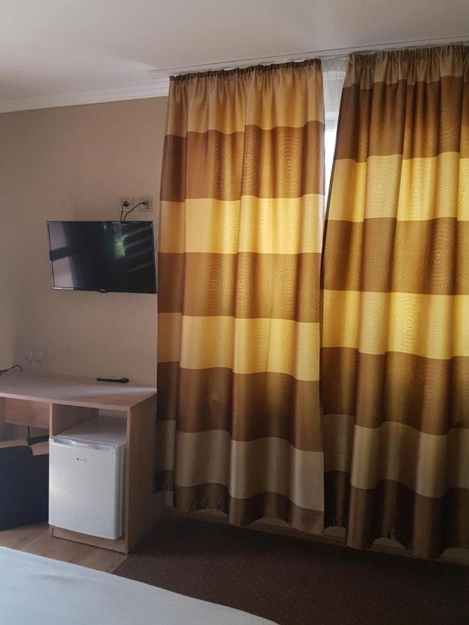 Târgu Mureș Cazare | Motel (K0132-23) Imaginea poate fi supusă drepturilor de autor. Se recomandă contactarea titularului drepturilor.