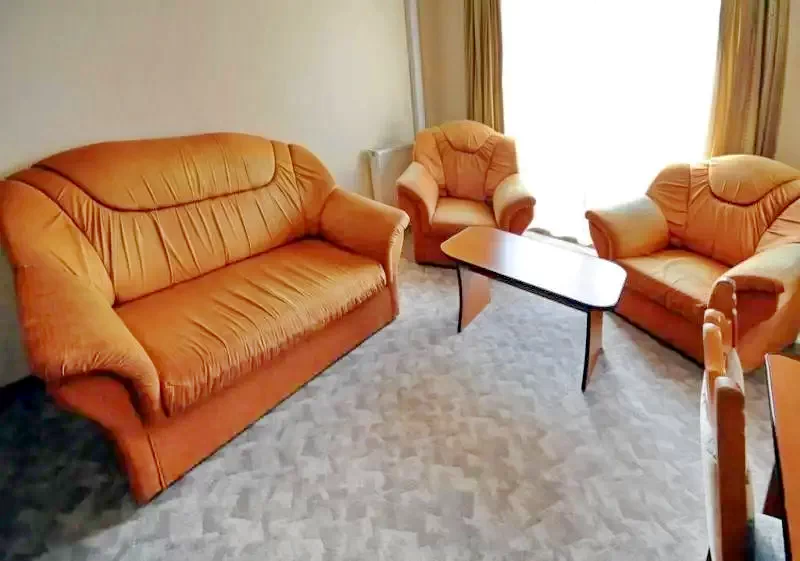 Marosvásárhely Szállás | Turisztikai panzió (K1345-17) A kép szerzői jogvédelem alatt állhat. Javasolt a kapcsolatfelvétel a jog tulajdonossal.