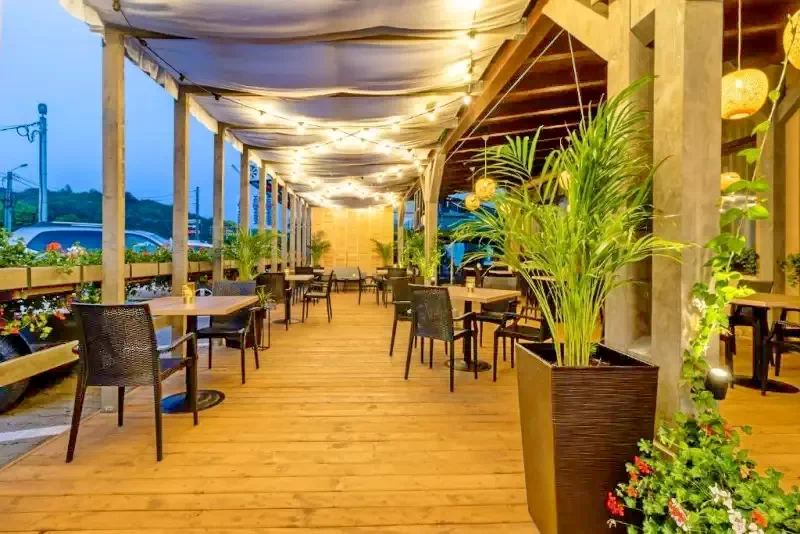 Târgu Mureș Cazare | Hotel*** (K1405-19) Imaginea poate fi supusă drepturilor de autor. Se recomandă contactarea titularului drepturilor. Târgu Mureș Cazare | Hotel*** (K1405-19) Imaginea poate fi supusă drepturilor de autor. Se recomandă contactarea titularului drepturilor.