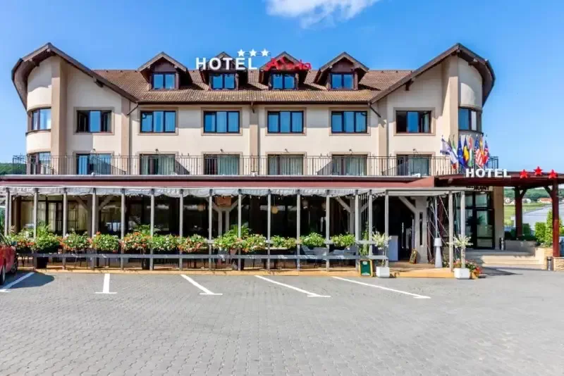 Târgu Mureș Cazare | Hotel*** (K1405-30) Imaginea poate fi supusă drepturilor de autor. Se recomandă contactarea titularului drepturilor. Târgu Mureș Cazare | Hotel*** (K1405-30) Imaginea poate fi supusă drepturilor de autor. Se recomandă contactarea titularului drepturilor.