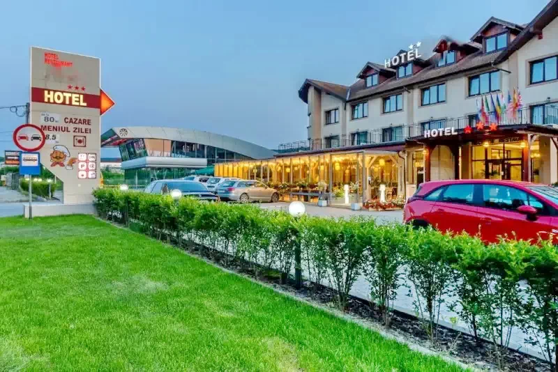 Târgu Mureș Cazare | Hotel*** (K1405-31) Imaginea poate fi supusă drepturilor de autor. Se recomandă contactarea titularului drepturilor.