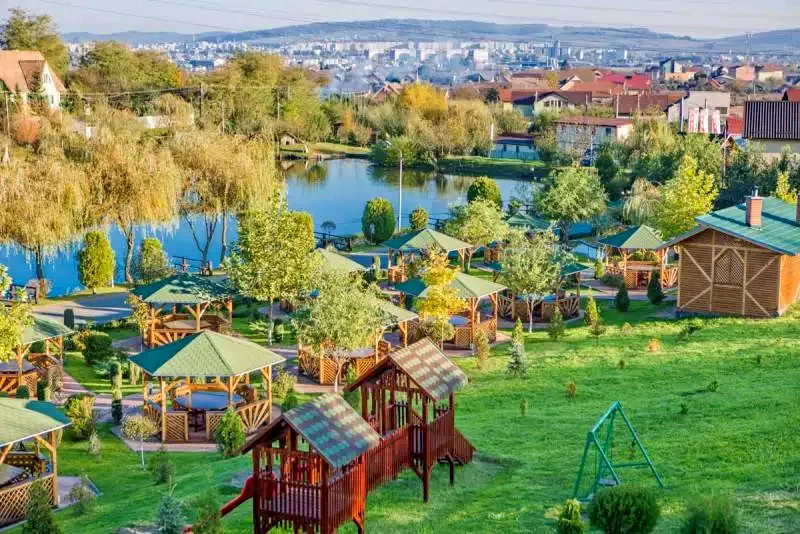 Târgu Mureș Cazare | Hotel**** (K1348-2) Imaginea poate fi supusă drepturilor de autor. Se recomandă contactarea titularului drepturilor.