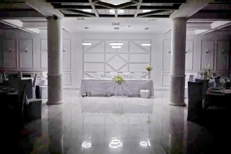 Marosvásárhely Szállás | Hotel**** (K1348-9) A kép szerzői jogvédelem alatt állhat. Javasolt a kapcsolatfelvétel a jog tulajdonossal.