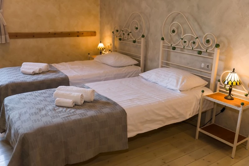 Târgu Mureș Cazare | Motel (K1448-18) Imaginea poate fi supusă drepturilor de autor. Se recomandă contactarea titularului drepturilor.