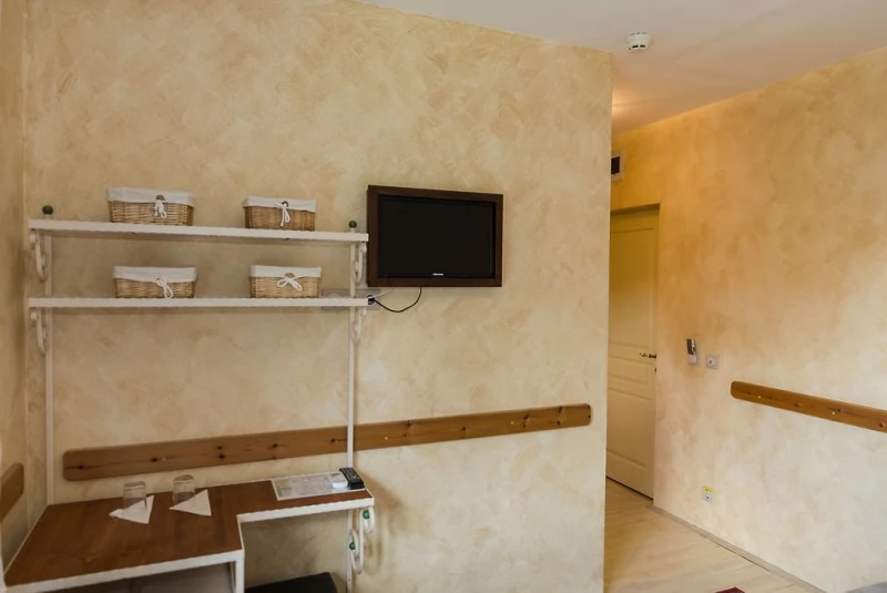 Târgu Mureș Cazare | Motel (K1448-22) Imaginea poate fi supusă drepturilor de autor. Se recomandă contactarea titularului drepturilor.