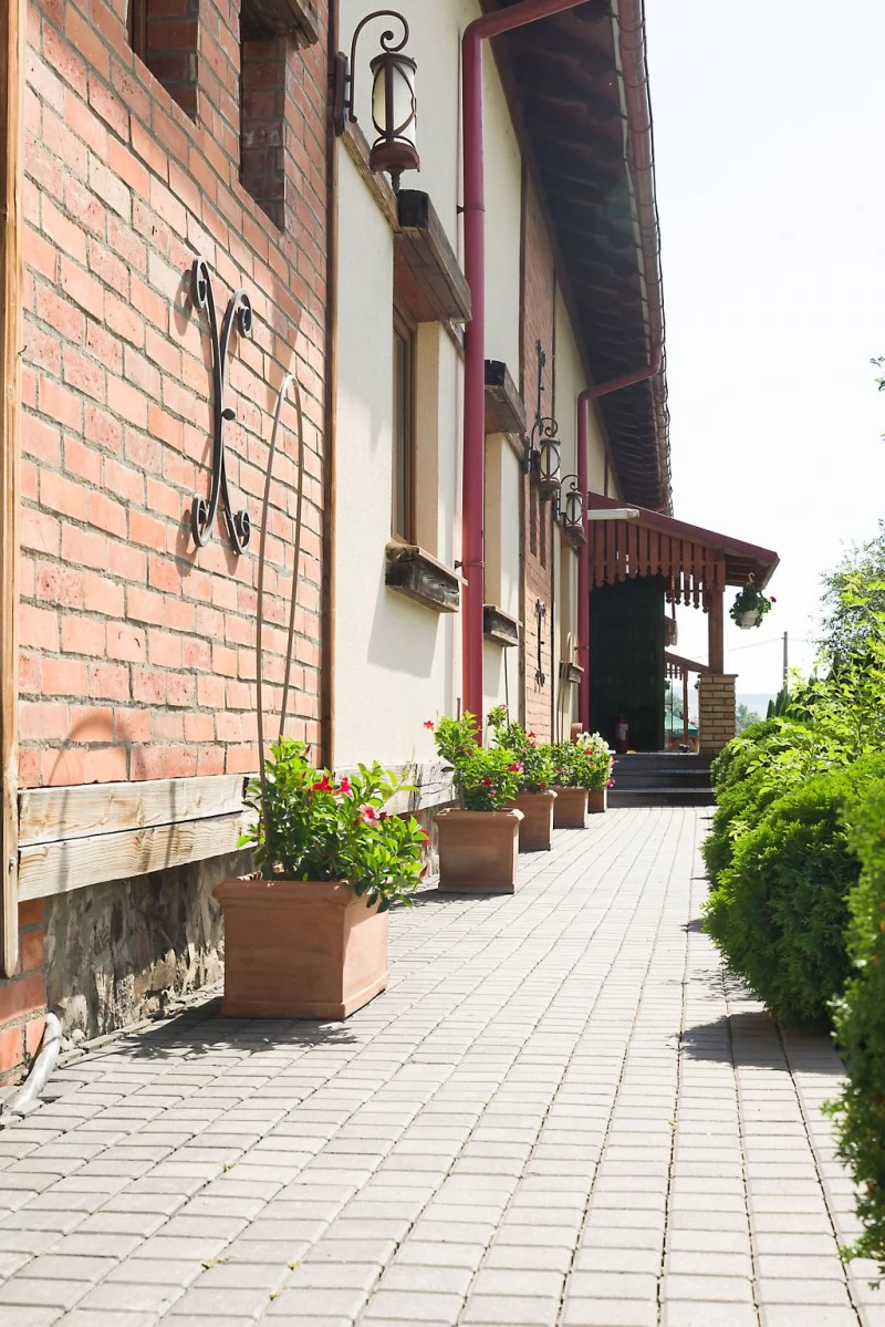 Marosvásárhely Szállás | Motel (K1448-33) A kép szerzői jogvédelem alatt állhat. Javasolt a kapcsolatfelvétel a jog tulajdonossal.