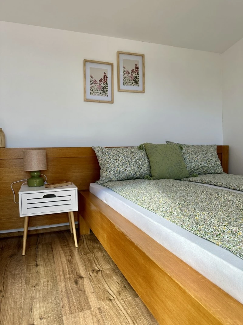 Târgu Mureș Cazare | Sat de vacanță (K1124-31) Imaginea poate fi supusă drepturilor de autor. Se recomandă contactarea titularului drepturilor.