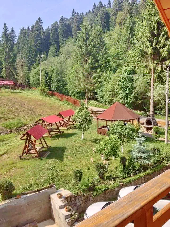 Ceahlău Cazare | Motel (K0688-26) Imaginea poate fi supusă drepturilor de autor. Se recomandă contactarea titularului drepturilor.