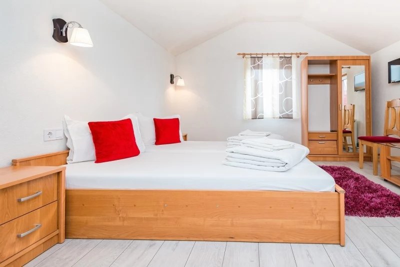 Târgu Mureș Cazare | Motel (K0699-17) Imaginea poate fi supusă drepturilor de autor. Se recomandă contactarea titularului drepturilor.