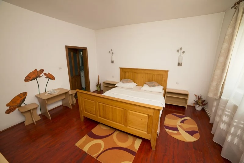 Marosvásárhely Szállás | Motel (K0699-20) A kép szerzői jogvédelem alatt állhat. Javasolt a kapcsolatfelvétel a jog tulajdonossal.