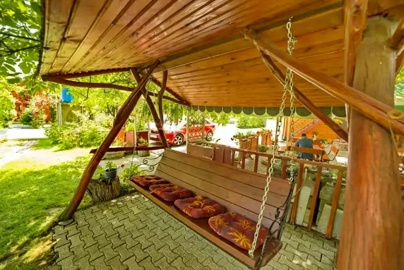 Târgu Mureș Cazare | Motel (K0699-25) Imaginea poate fi supusă drepturilor de autor. Se recomandă contactarea titularului drepturilor.