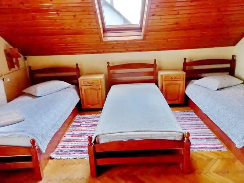 Marosvásárhely Szállás | Panzió (K0163-15) A kép szerzői jogvédelem alatt állhat. Javasolt a kapcsolatfelvétel a jog tulajdonossal. Marosvásárhely Szállás | Panzió (K0163-15) A kép szerzői jogvédelem alatt állhat. Javasolt a kapcsolatfelvétel a jog tulajdonossal.