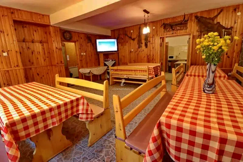 Felsőmoécs Szállás | Motel (K0208-2) A kép szerzői jogvédelem alatt állhat. Javasolt a kapcsolatfelvétel a jog tulajdonossal.