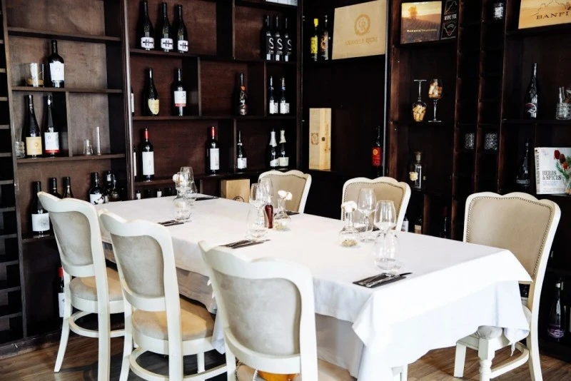 Marosvásárhely Szállás | Motel (K1590-7) A kép szerzői jogvédelem alatt állhat. Javasolt a kapcsolatfelvétel a jog tulajdonossal.