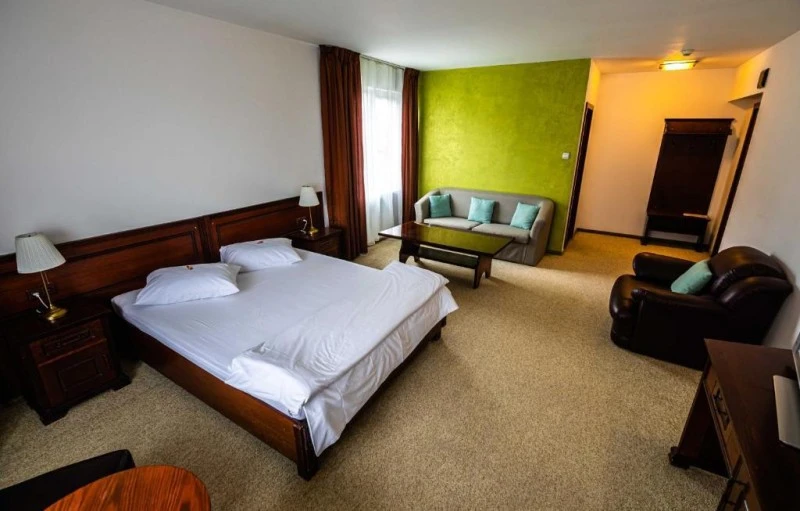 Târgu Mureș Cazare | Motel (K1590-16) Imaginea poate fi supusă drepturilor de autor. Se recomandă contactarea titularului drepturilor.