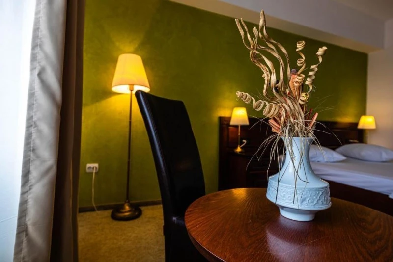 Marosvásárhely Szállás | Motel (K1590-37) A kép szerzői jogvédelem alatt állhat. Javasolt a kapcsolatfelvétel a jog tulajdonossal.