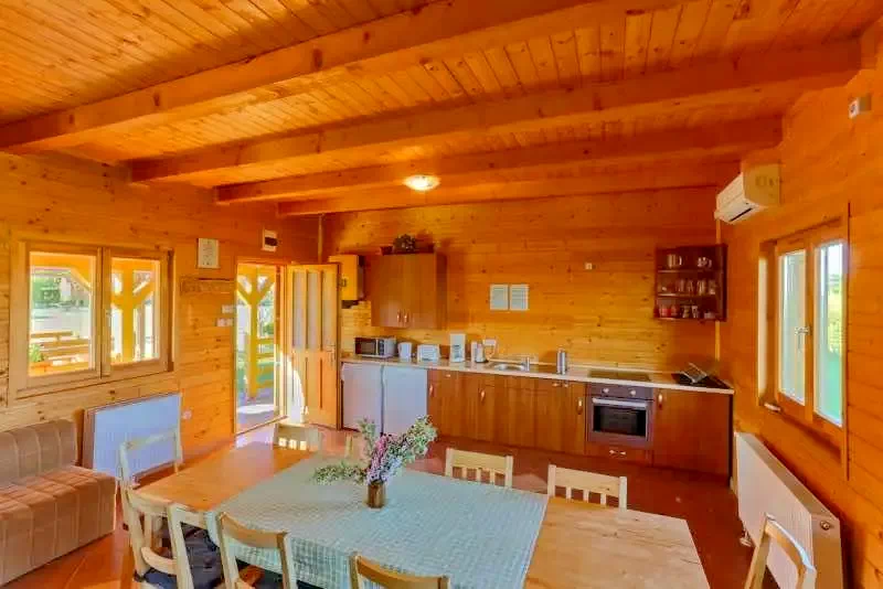 Szigetbecse Szállás | Hotel**** (K1009-21) A kép szerzői jogvédelem alatt állhat. Javasolt a kapcsolatfelvétel a jog tulajdonossal.