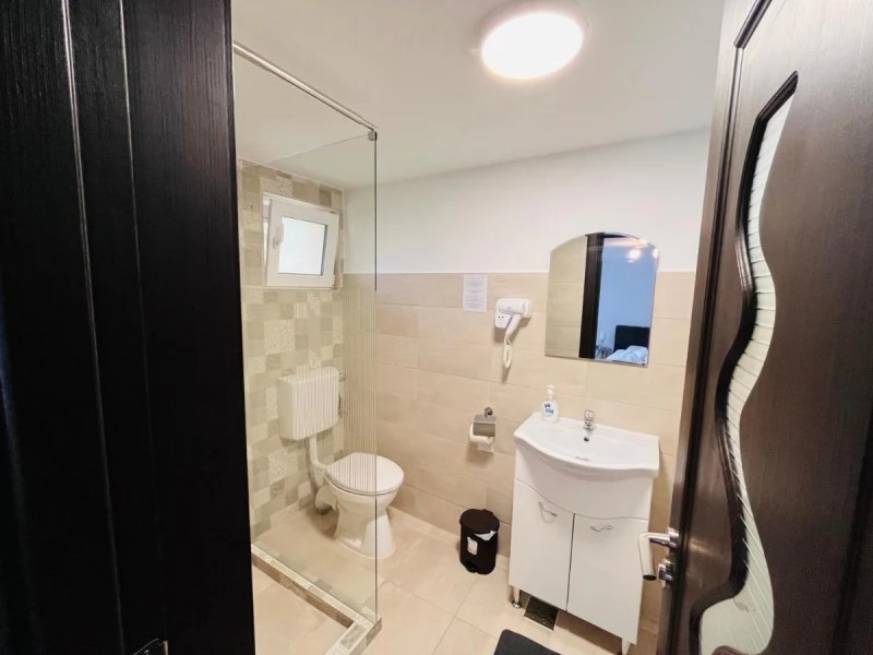 Bran Cazare | Motel (K0462-8) Imaginea poate fi supusă drepturilor de autor. Se recomandă contactarea titularului drepturilor.