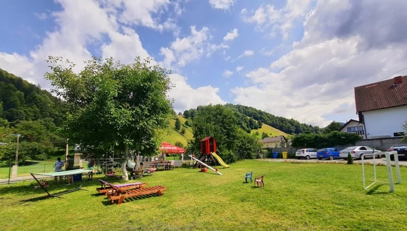 Törcsvár Szállás | Panzió (K0462-14) A kép szerzői jogvédelem alatt állhat. Javasolt a kapcsolatfelvétel a jog tulajdonossal. Törcsvár Szállás | Panzió (K0462-14) A kép szerzői jogvédelem alatt állhat. Javasolt a kapcsolatfelvétel a jog tulajdonossal.