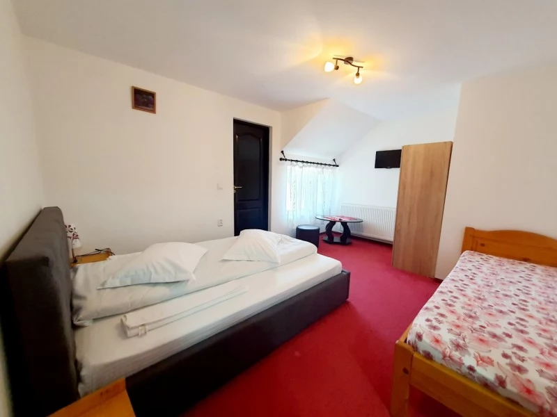 Bran Cazare | Motel (K0462-33) Imaginea poate fi supusă drepturilor de autor. Se recomandă contactarea titularului drepturilor.