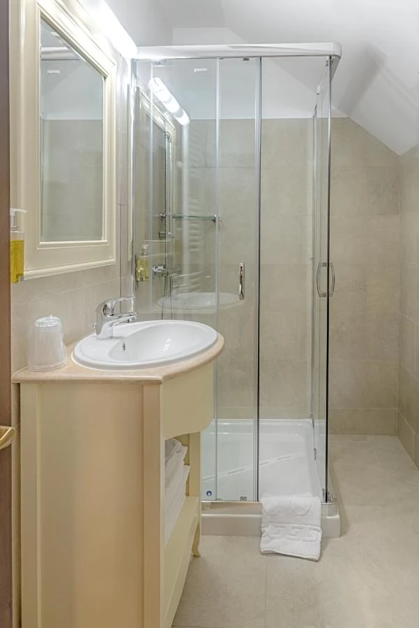 Borsa Szállás | Turisztikai panzió (K1473-29) A kép szerzői jogvédelem alatt állhat. Javasolt a kapcsolatfelvétel a jog tulajdonossal.