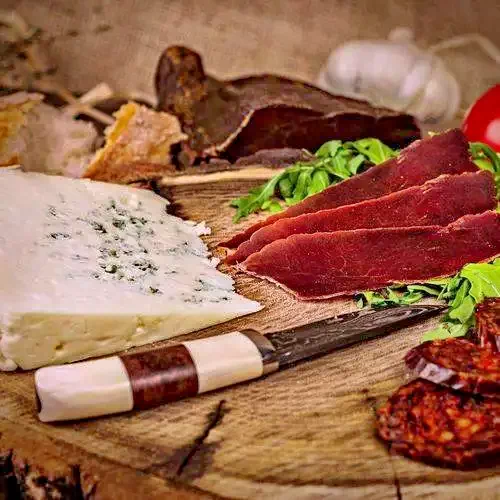 Corund Cazare | Hotel**** (K0173-46) Imaginea poate fi supusă drepturilor de autor. Se recomandă contactarea titularului drepturilor.