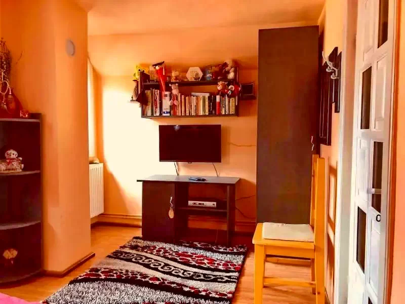 Izvoru Mureșului Cazare | Motel (K0099-8) Imaginea poate fi supusă drepturilor de autor. Se recomandă contactarea titularului drepturilor.