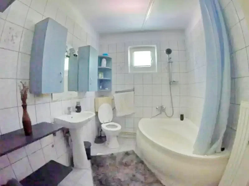 Izvoru Mureșului Cazare | Motel (K0099-10) Imaginea poate fi supusă drepturilor de autor. Se recomandă contactarea titularului drepturilor.