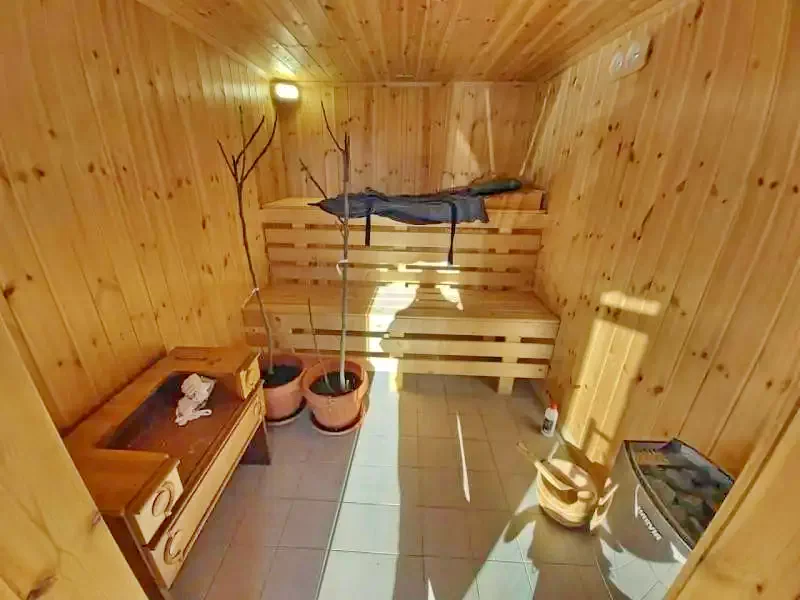 Izvoru Mureșului Cazare | Motel (K0126-4) Imaginea poate fi supusă drepturilor de autor. Se recomandă contactarea titularului drepturilor.