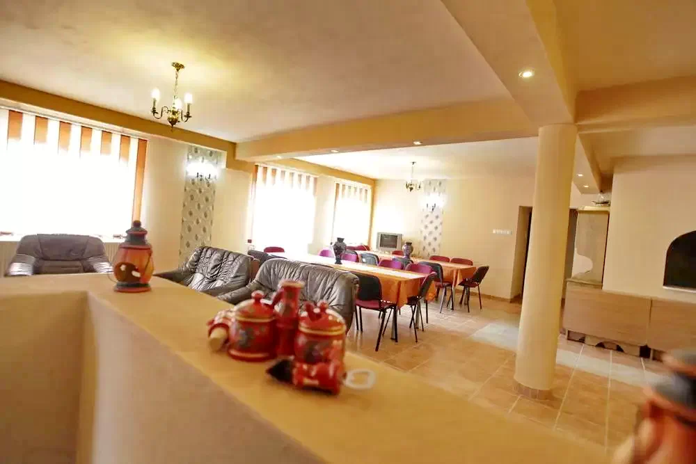 Marosfő Szállás | Motel (K0126-17) A kép szerzői jogvédelem alatt állhat. Javasolt a kapcsolatfelvétel a jog tulajdonossal.