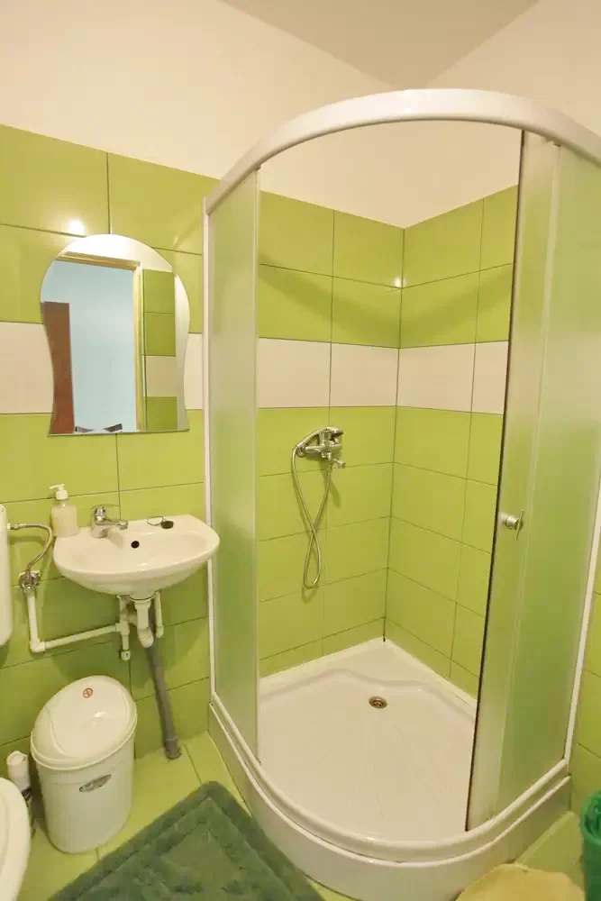 Izvoru Mureșului Cazare | Motel (K0126-25) Imaginea poate fi supusă drepturilor de autor. Se recomandă contactarea titularului drepturilor.