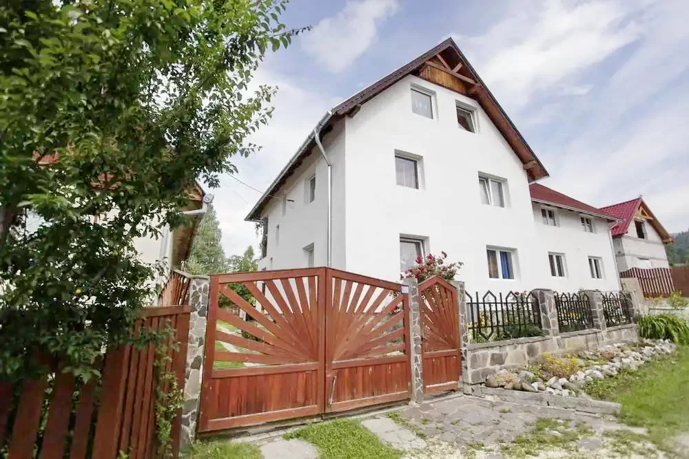 Marosfő Szállás | Motel (K0126-31) A kép szerzői jogvédelem alatt állhat. Javasolt a kapcsolatfelvétel a jog tulajdonossal.