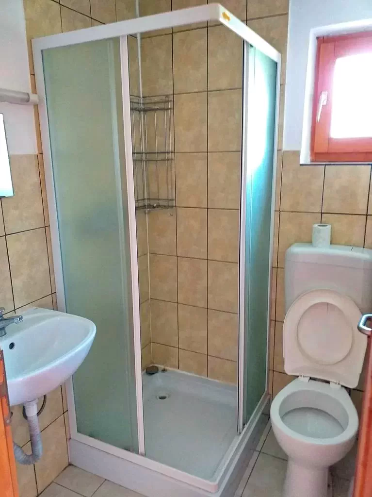 Marosfő Szállás | Motel (K0150-9) A kép szerzői jogvédelem alatt állhat. Javasolt a kapcsolatfelvétel a jog tulajdonossal.