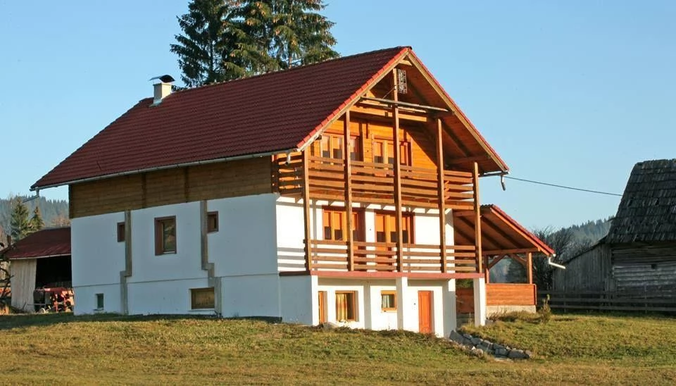 Izvoru Mureșului Cazare | Motel (K0150-14) Imaginea poate fi supusă drepturilor de autor. Se recomandă contactarea titularului drepturilor.