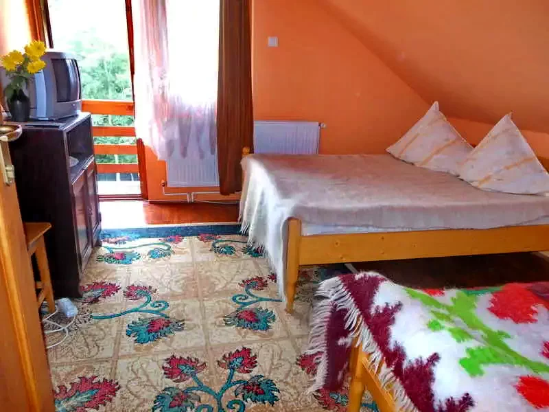 Izvoru Mureșului Cazare | Motel (K0151-19) Imaginea poate fi supusă drepturilor de autor. Se recomandă contactarea titularului drepturilor.