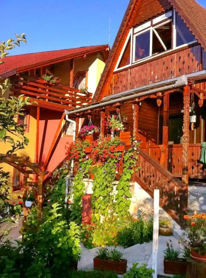 Izvoru Mureșului Cazare | Motel (K0151-36) Imaginea poate fi supusă drepturilor de autor. Se recomandă contactarea titularului drepturilor.