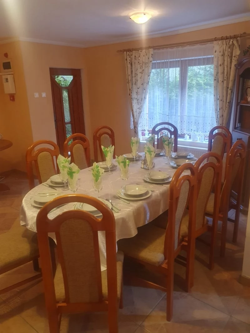 Izvoru Mureșului Cazare | Motel (K0172-14) Imaginea poate fi supusă drepturilor de autor. Se recomandă contactarea titularului drepturilor.