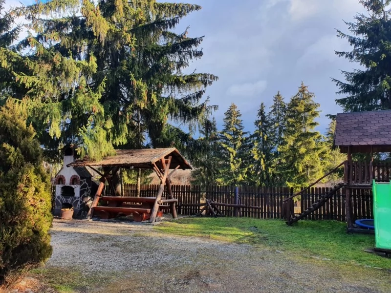 Marosfő Szállás | Motel (K0172-39) A kép szerzői jogvédelem alatt állhat. Javasolt a kapcsolatfelvétel a jog tulajdonossal.