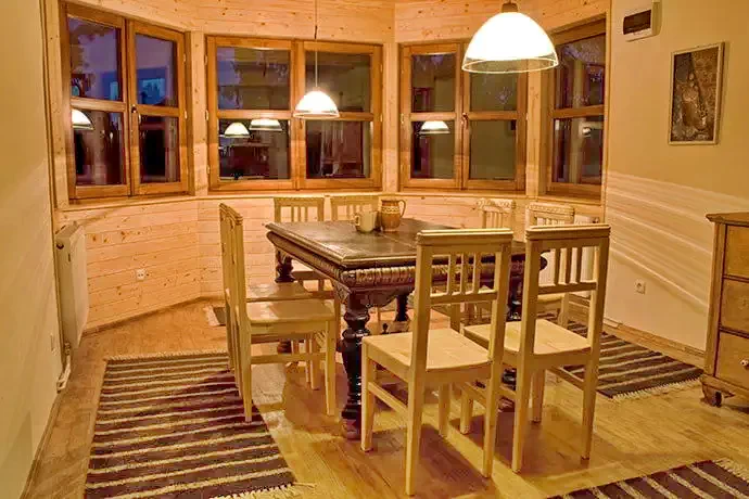 Izvoru Mureșului Cazare | Vila (K0213-4) Imaginea poate fi supusă drepturilor de autor. Se recomandă contactarea titularului drepturilor. Izvoru Mureșului Cazare | Vila (K0213-4) Imaginea poate fi supusă drepturilor de autor. Se recomandă contactarea titularului drepturilor.