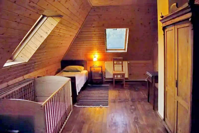 Izvoru Mureșului Cazare | Camping / Popas turistic (K0213-18) Imaginea poate fi supusă drepturilor de autor. Se recomandă contactarea titularului drepturilor.