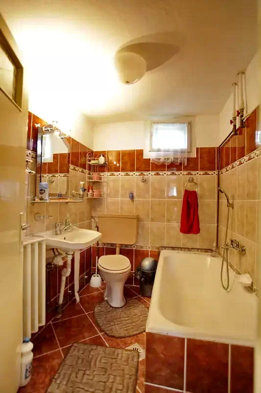 Izvoru Mureșului Cazare | Motel (K0253-8) Imaginea poate fi supusă drepturilor de autor. Se recomandă contactarea titularului drepturilor.