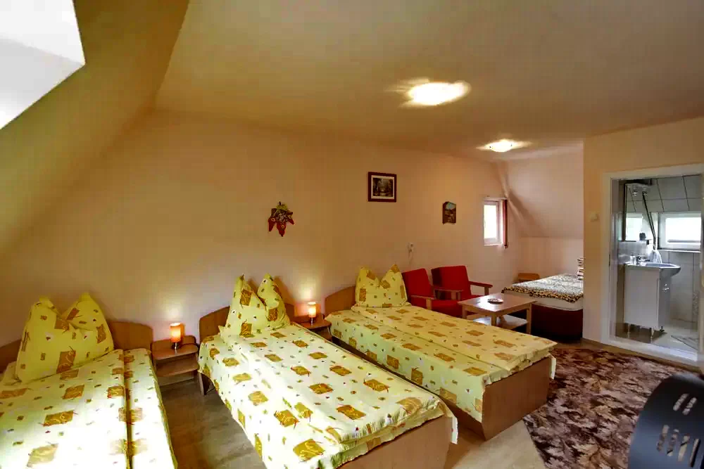 Marosfő Szállás | Motel (K0257-7) A kép szerzői jogvédelem alatt állhat. Javasolt a kapcsolatfelvétel a jog tulajdonossal.