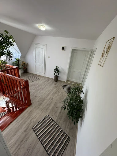 Marosfő Szállás | Motel (K0257-10) A kép szerzői jogvédelem alatt állhat. Javasolt a kapcsolatfelvétel a jog tulajdonossal.