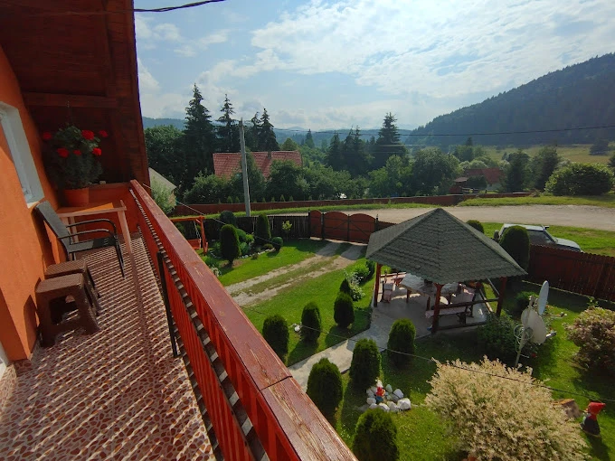 Izvoru Mureșului Cazare | Motel (K0257-16) Imaginea poate fi supusă drepturilor de autor. Se recomandă contactarea titularului drepturilor.