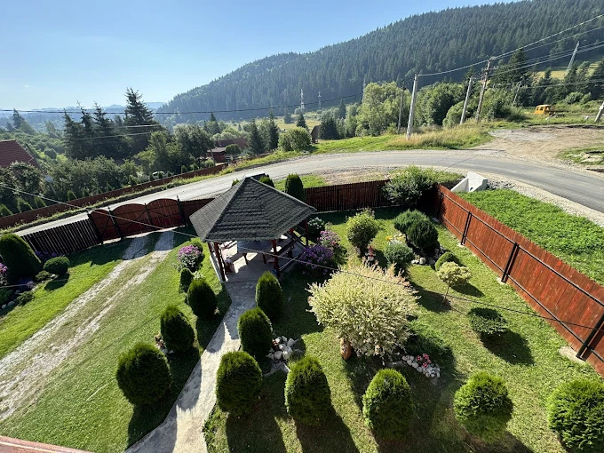 Izvoru Mureșului Cazare | Pensiune (K0257-17) Imaginea poate fi supusă drepturilor de autor. Se recomandă contactarea titularului drepturilor.